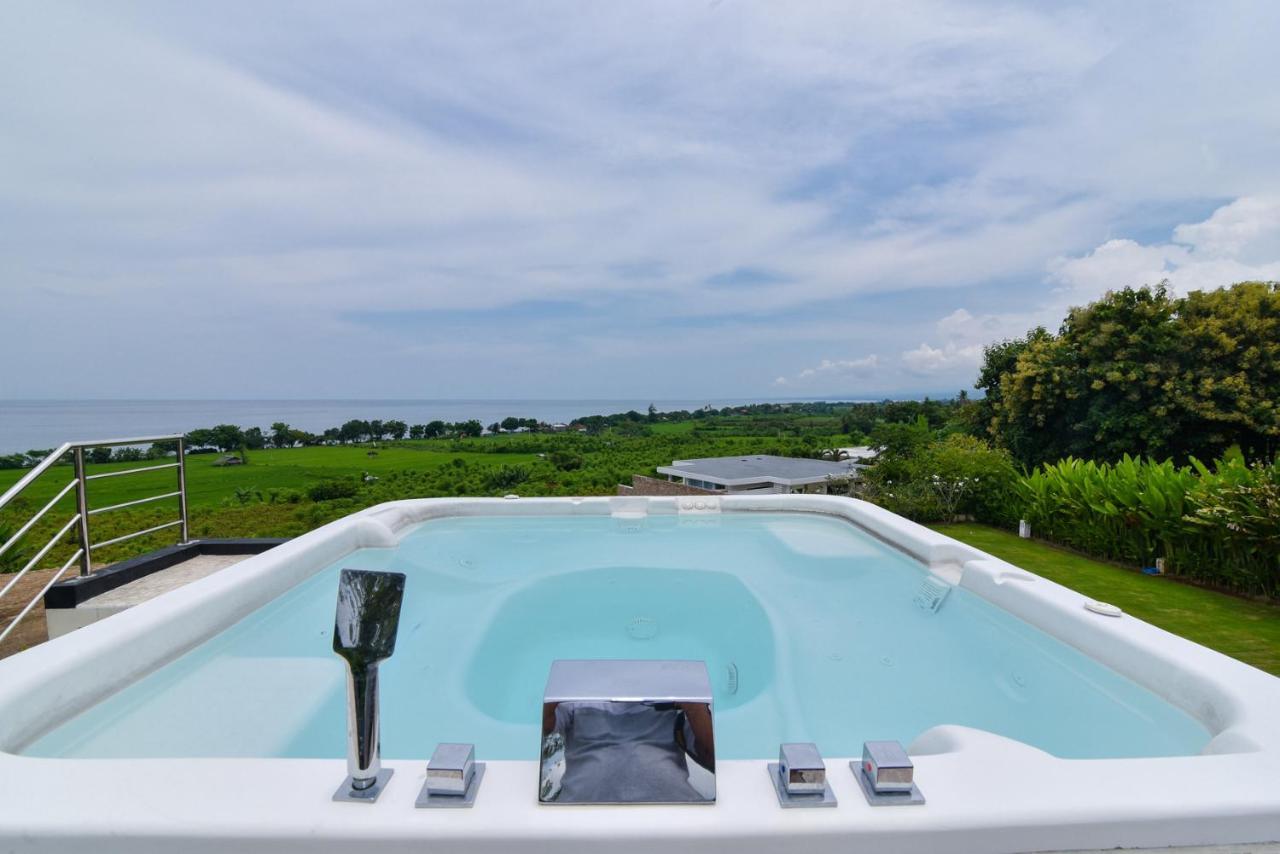 Villa Pondok Wahyu Sedana Umeanyar Exterior photo