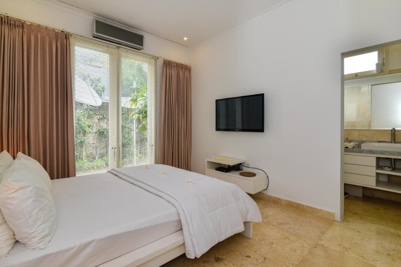 Villa Pondok Wahyu Sedana Umeanyar Exterior photo